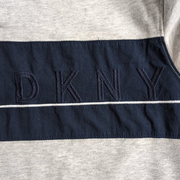 DKNY Men's Light Grey Snap Button Polo Navy Stripe Embroidery Spellout, Size Med - Picture 4 of 9